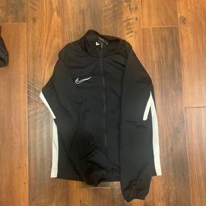 Boys Nike medium set